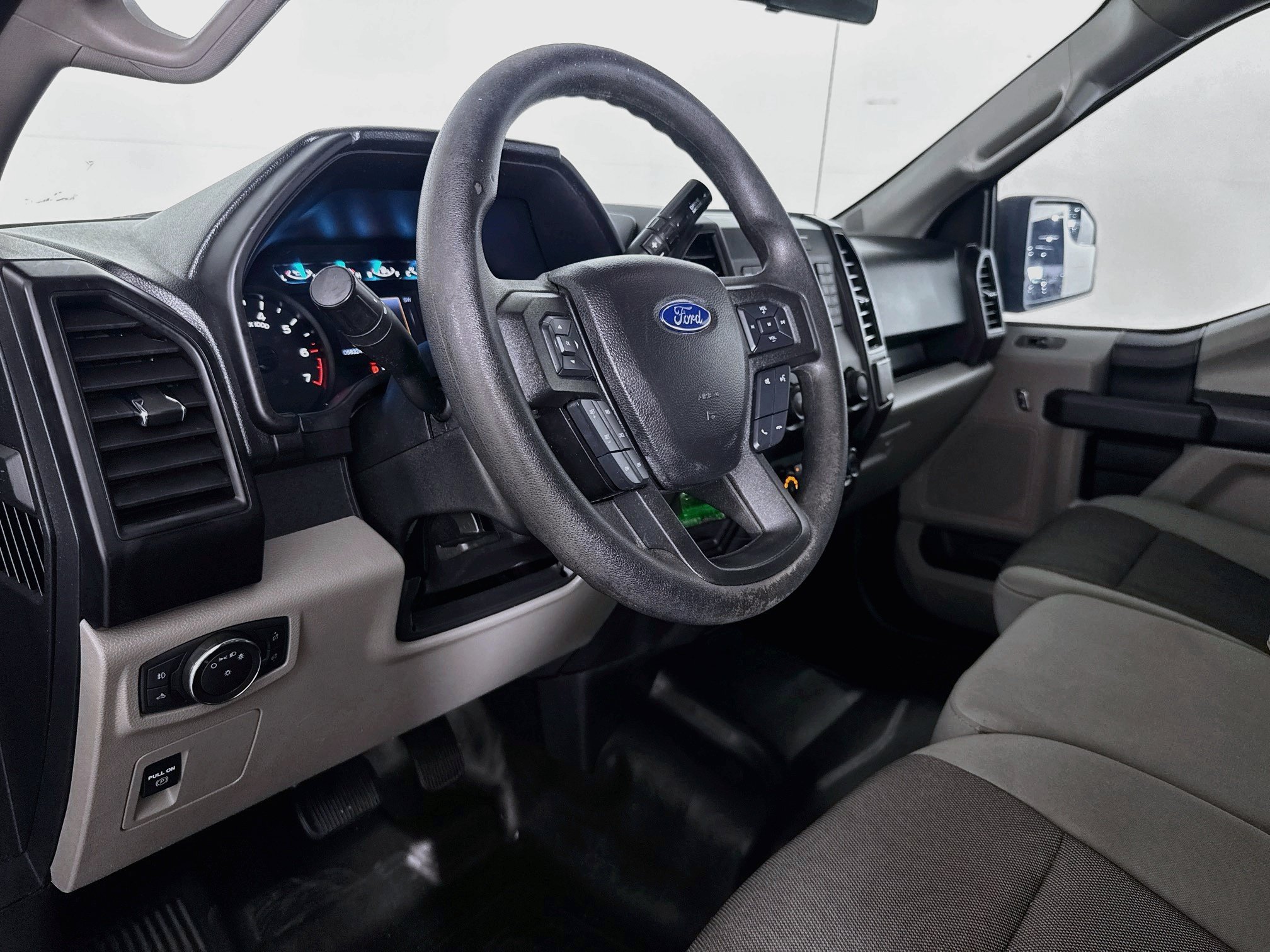Used 2020 Ford F150 XL w/ Equipment Group 101A Mid AWD/4WD image 19