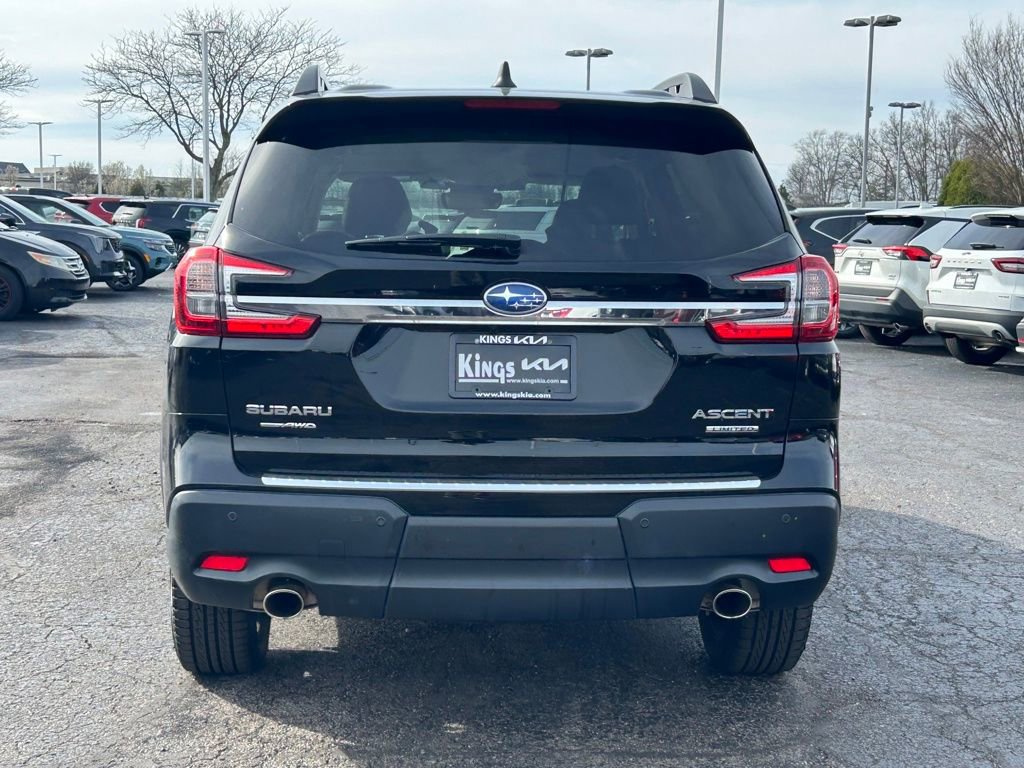 Used 2023 Subaru Ascent Limited image 6