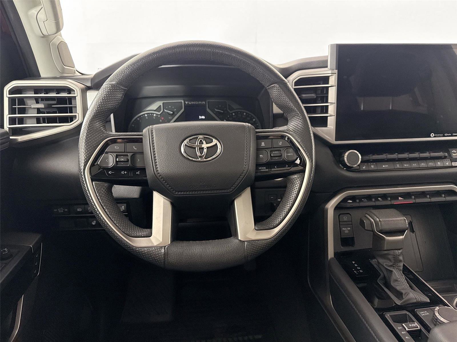 Used 2023 Toyota Tundra Limited AWD/4WD image 33