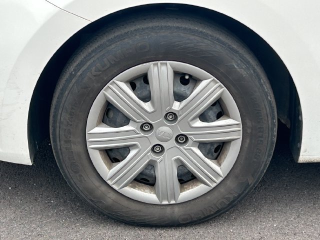 Used 2021 Kia Rio S FWD image 12