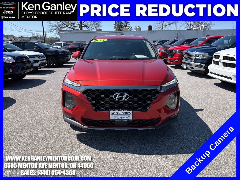 Used 2019 Hyundai Santa Fe SEL w/ Cargo Package FWD image 2