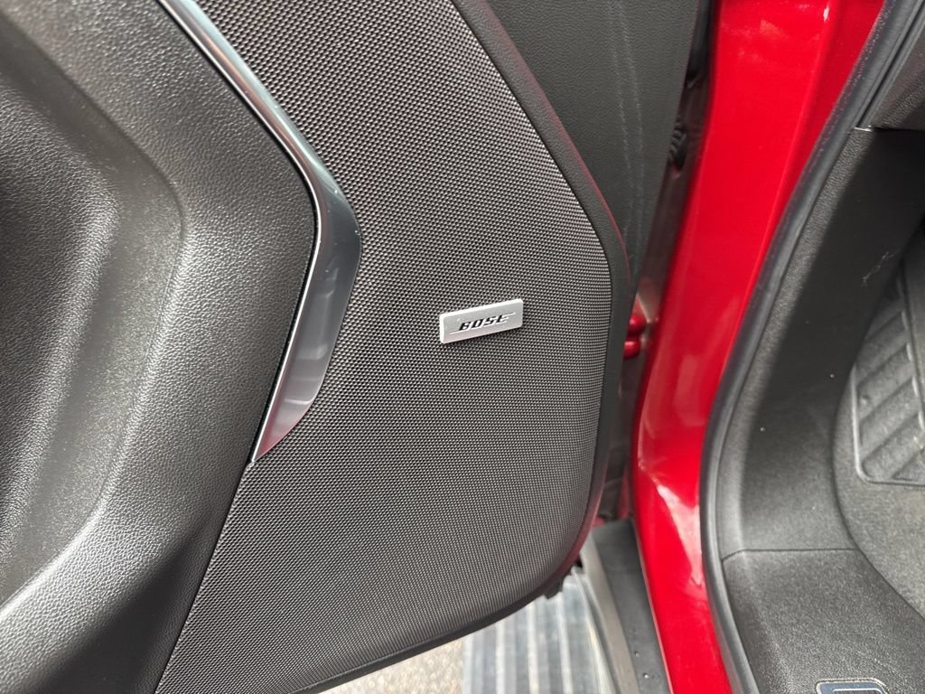 Used 2024 GMC Yukon AT4 AWD/4WD image 18
