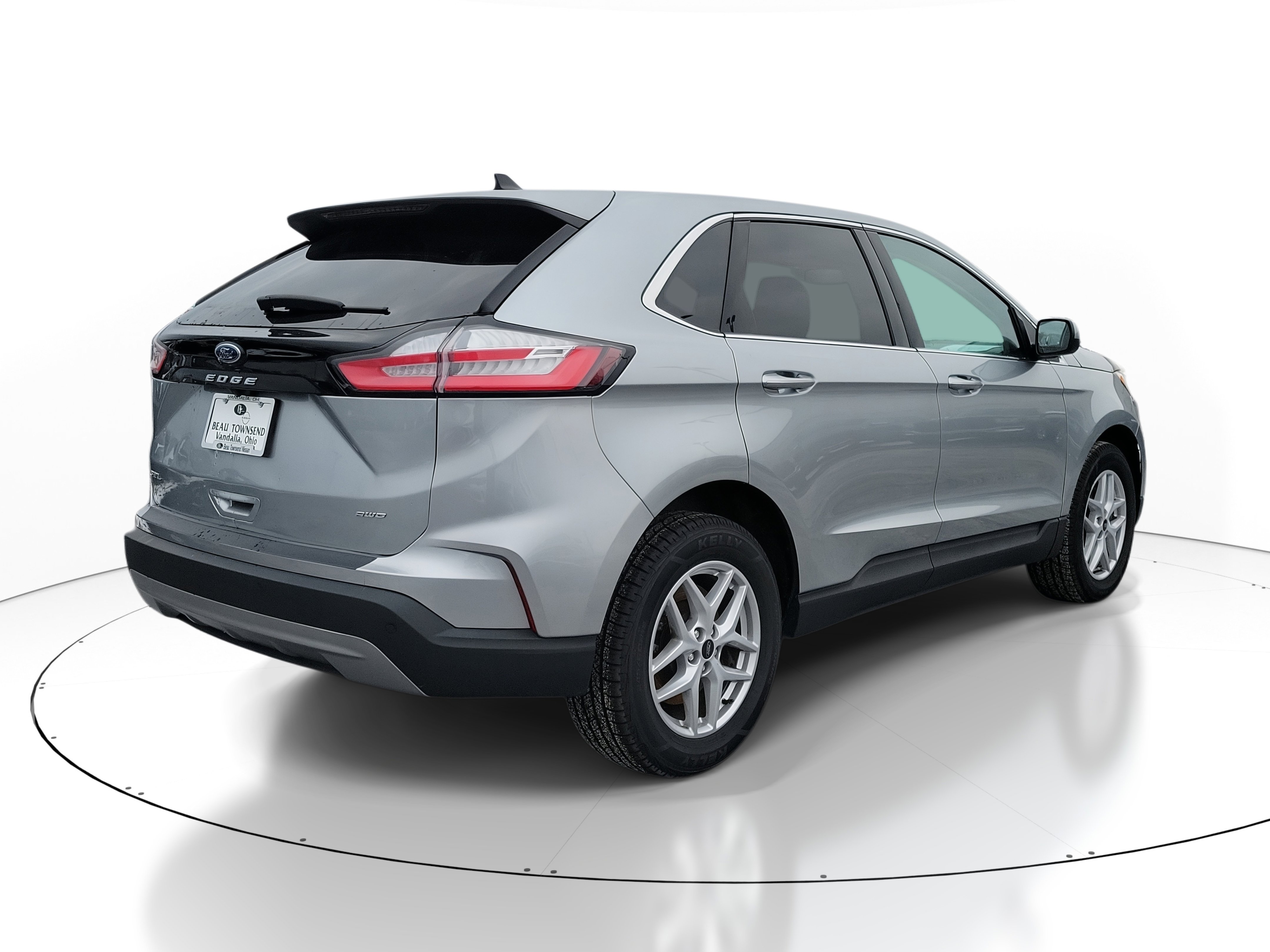 Used 2024 Ford Edge SEL AWD/4WD image 4