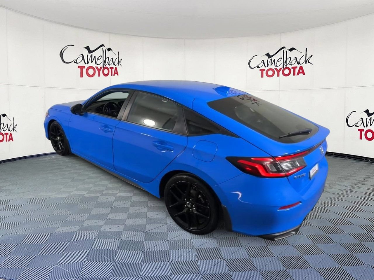 Used 2025 Honda Civic Sport image 5