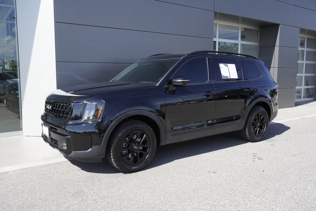 Used 2024 Kia Telluride SX Prestige X-Pro AWD/4WD image 3