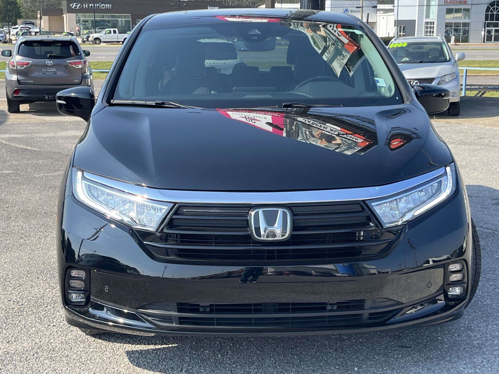 Certified 2023 Honda Odyssey Elite image 2