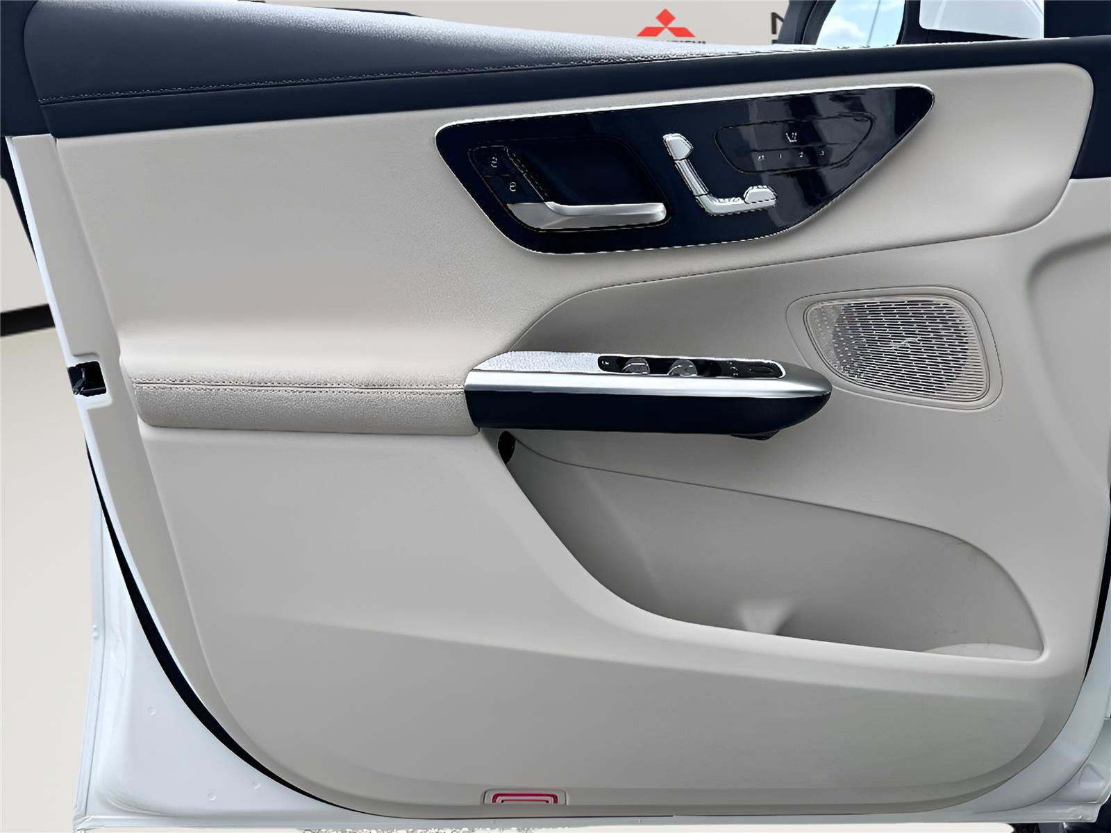 Used 2023 Mercedes-Benz GLC 300 4MATIC image 26