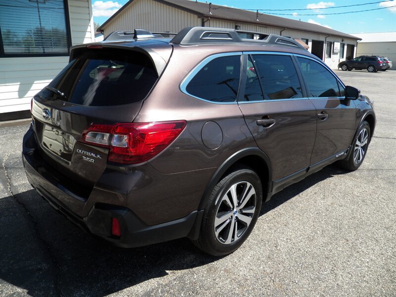 Used 2019 Subaru Outback 3.6R Limited w/ Protection Package #1 AWD/4WD image 5