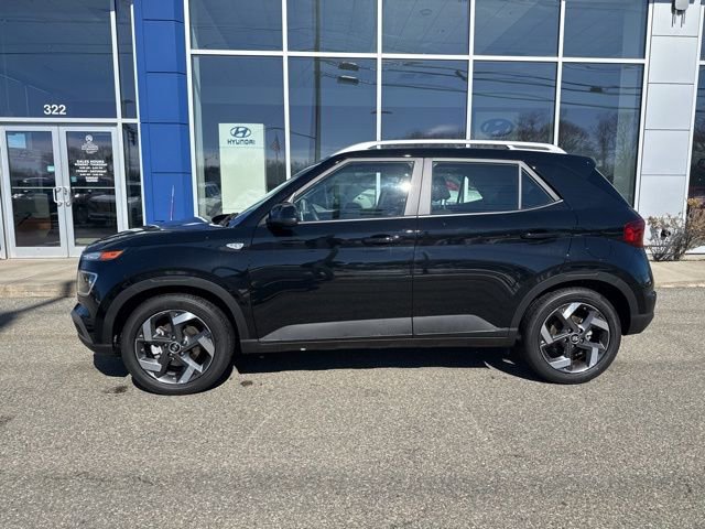 Certified 2026 Hyundai Venue SEL image 9