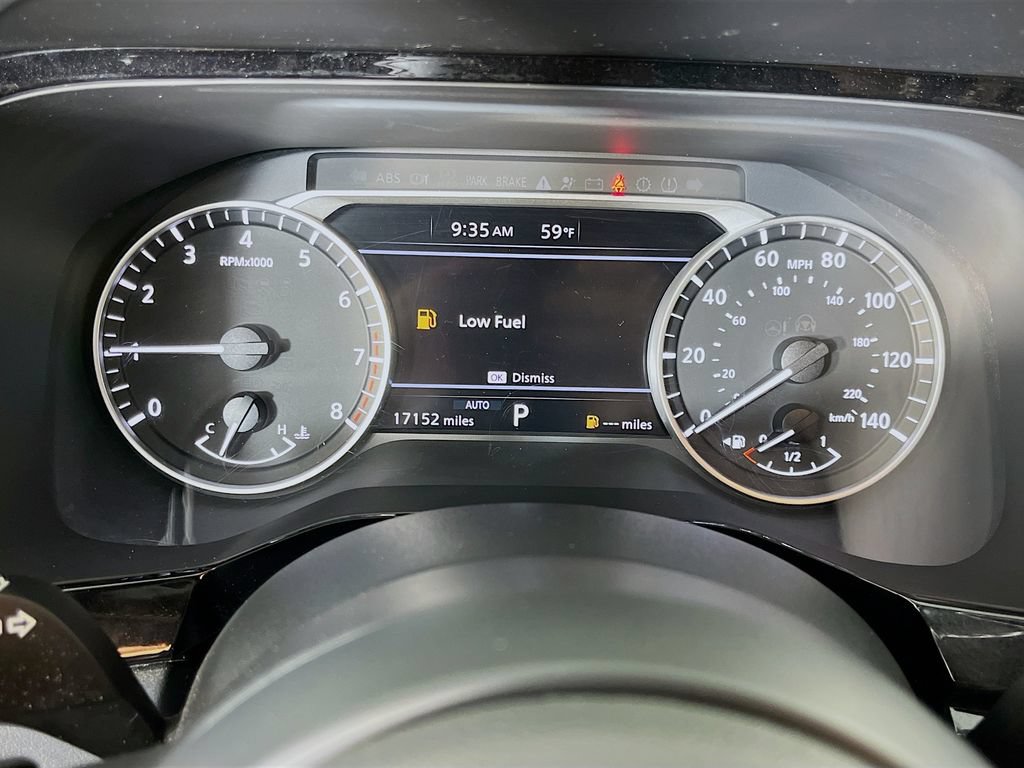 Used 2025 Nissan Pathfinder Rock Creek AWD/4WD image 17