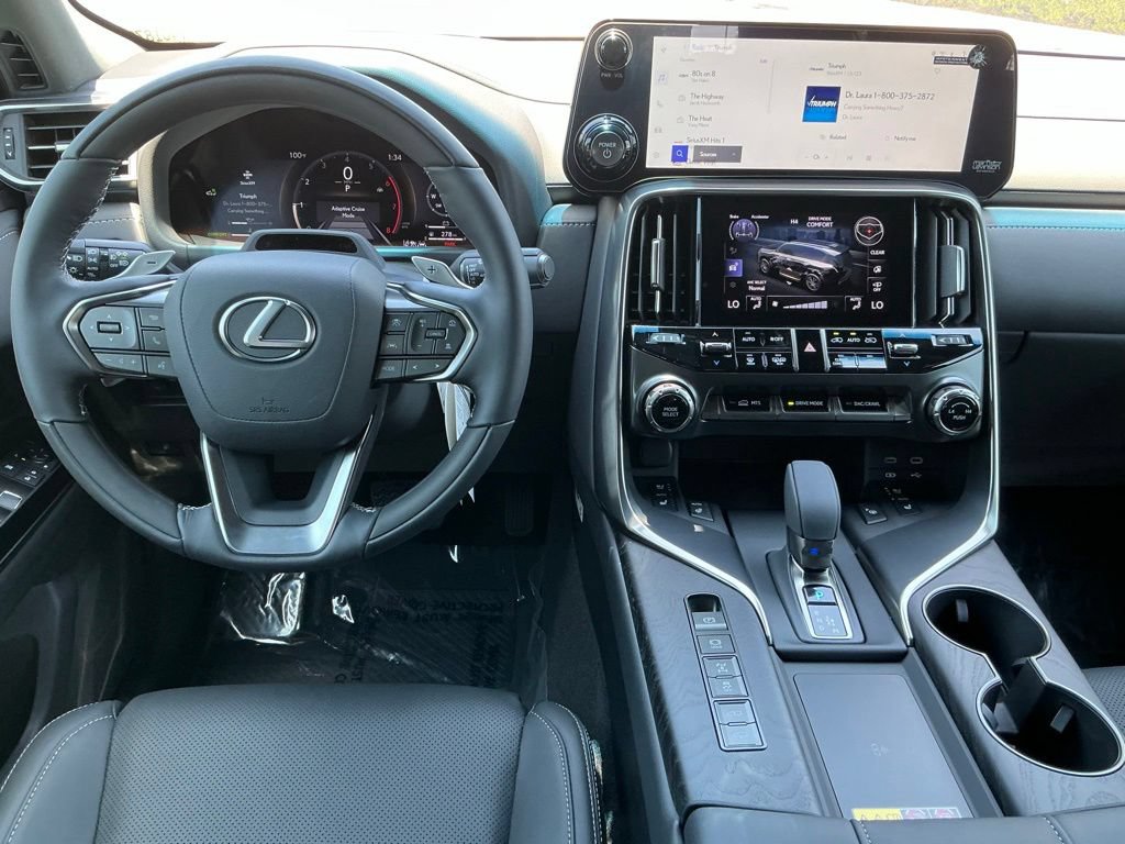 New 2026 Lexus LX 700h Luxury AWD/4WD image 12