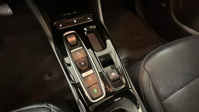 Used 2022 Chevrolet Bolt EUV Premier w/ Launch Edition FWD image 21