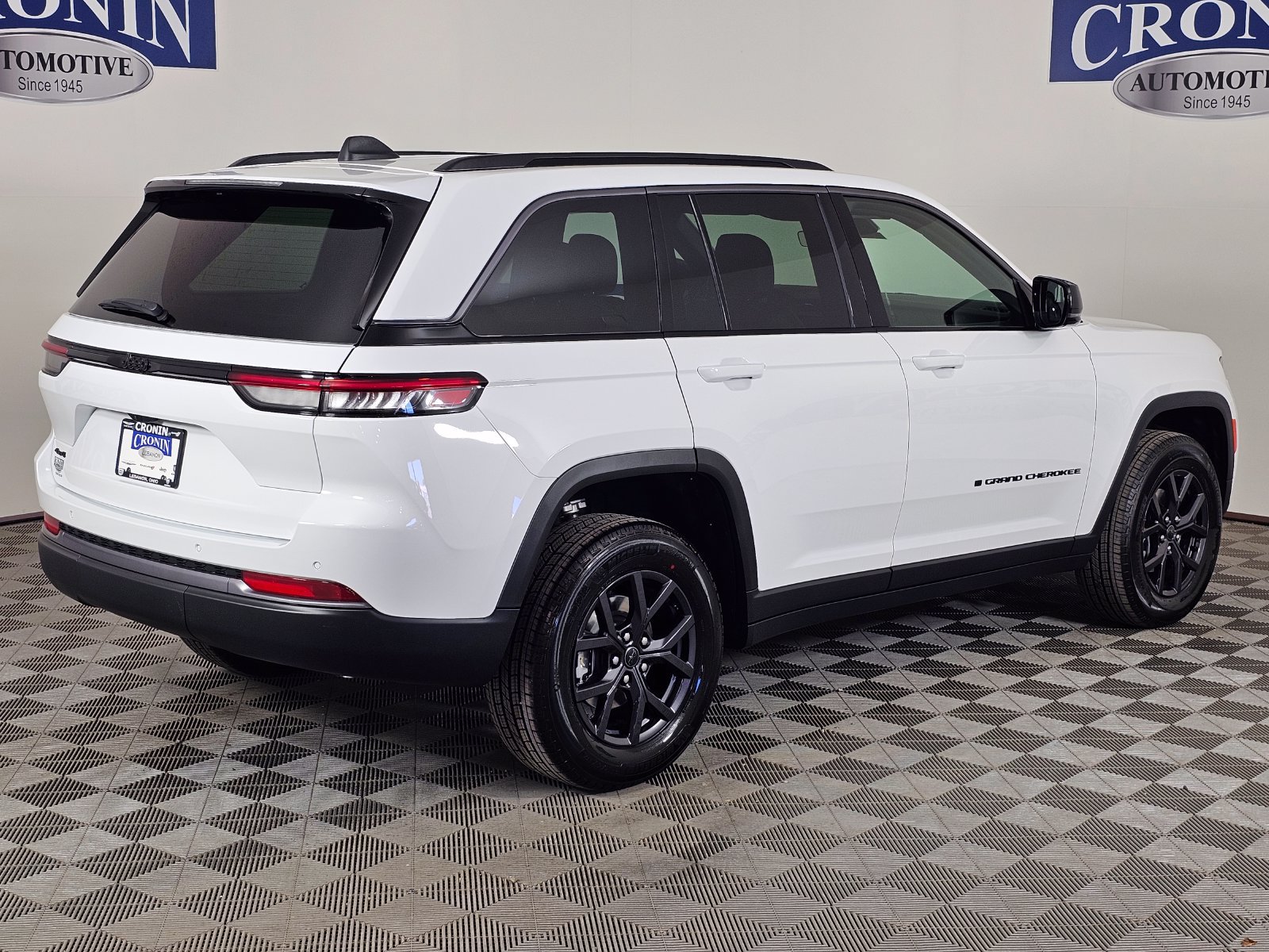 New 2027 Jeep Grand Cherokee 4WD image 31