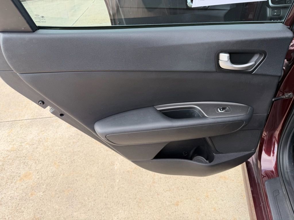 Used 2017 Kia Optima LX w/ Convenience Plus Package image 15