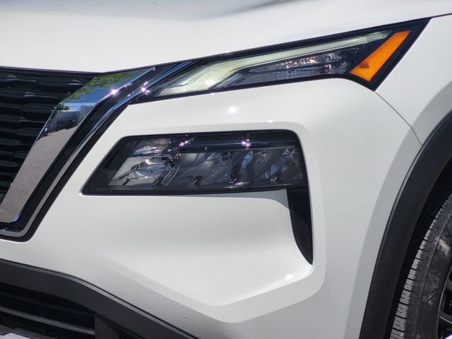 Certified 2023 Nissan Rogue S AWD/4WD image 5
