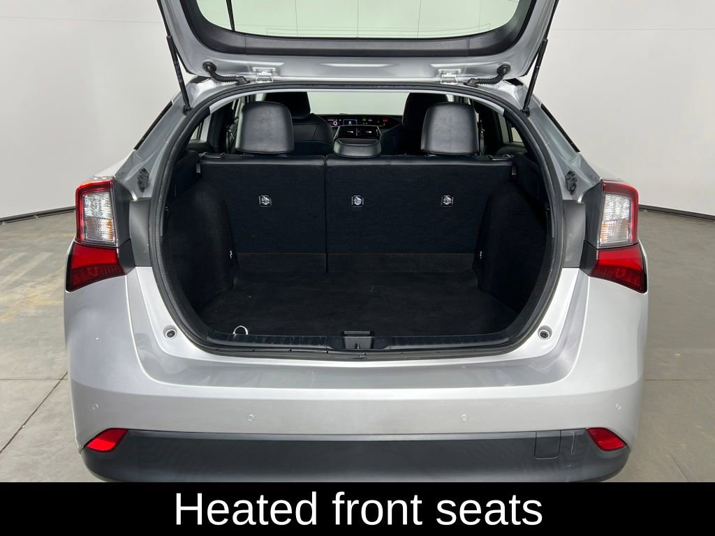 Used 2022 Toyota Prius XLE w/ Premium Convenience Package image 17