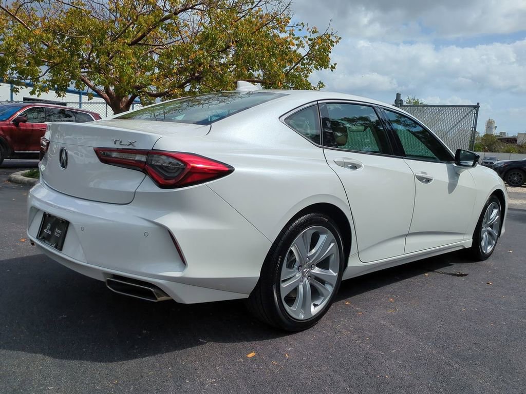 Certified 2023 Acura TLX w/ Technology Package FWD image 4