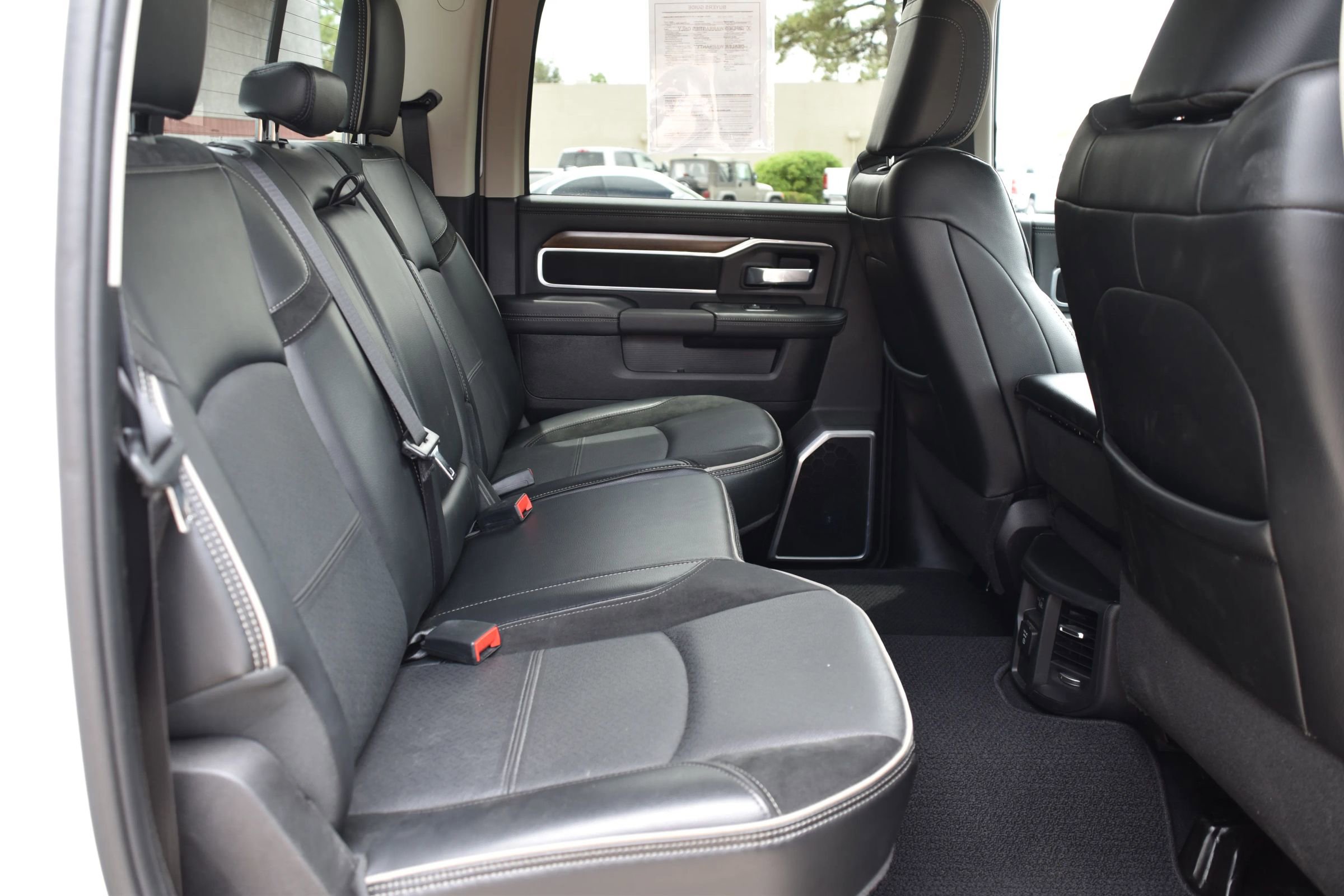 Used 2024 RAM 2500 Laramie image 24