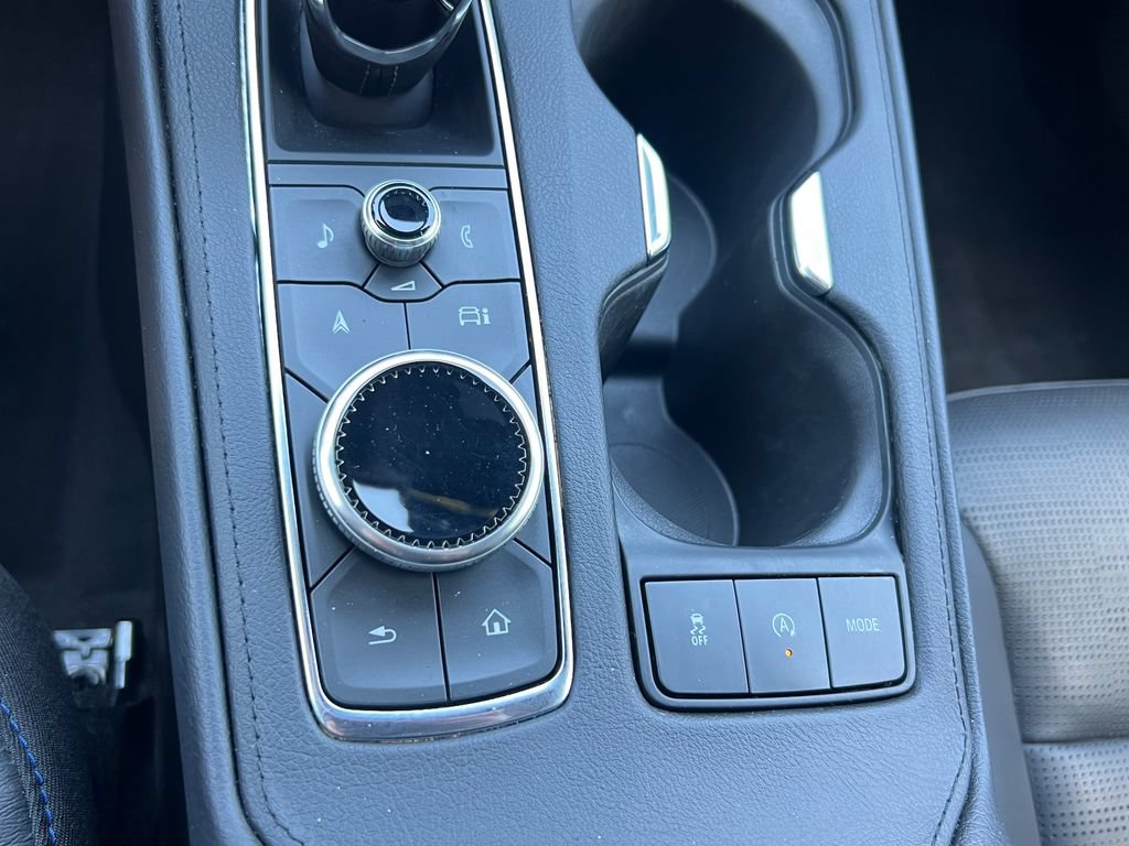 Certified 2024 Cadillac XT4 Sport AWD/4WD image 33