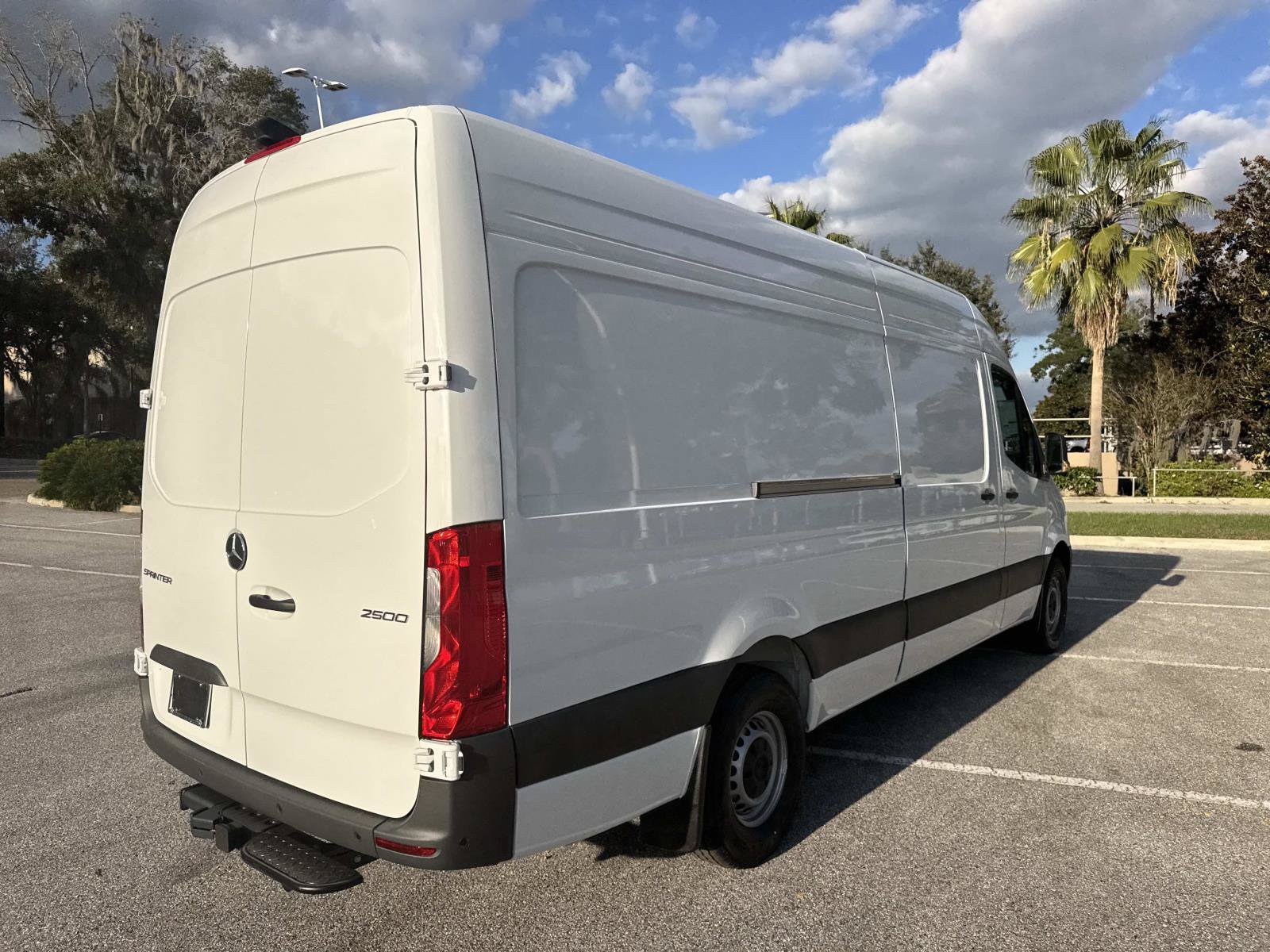 New 2026 Mercedes-Benz Sprinter 2500 image 7