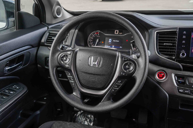 Used 2023 Honda Ridgeline Sport image 18