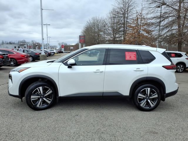 Certified 2025 Nissan Rogue SL w/ SL Premium Package image 19