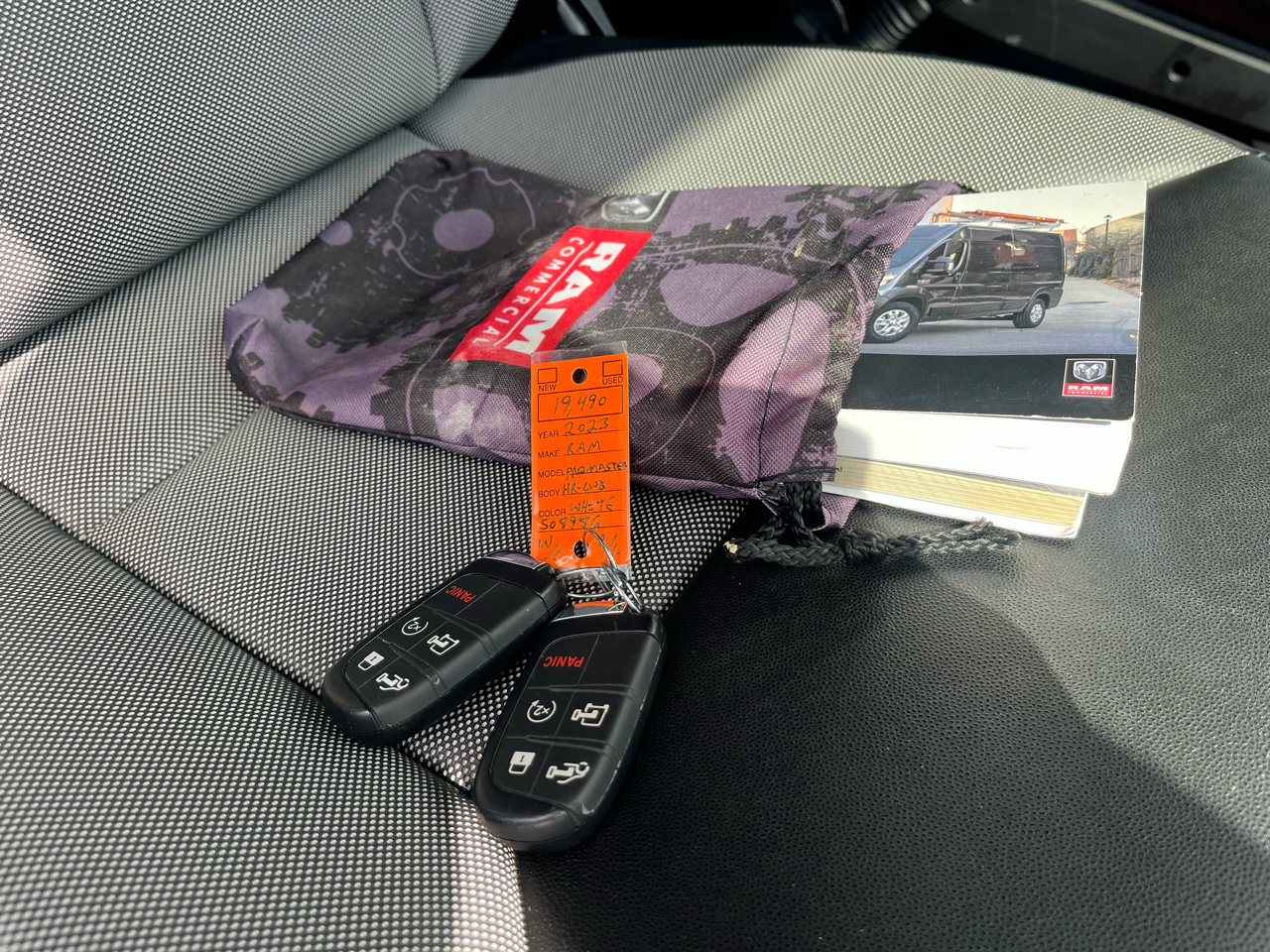 Used 2023 RAM ProMaster 2500 w/ Premium Convenience Group (B) image 29