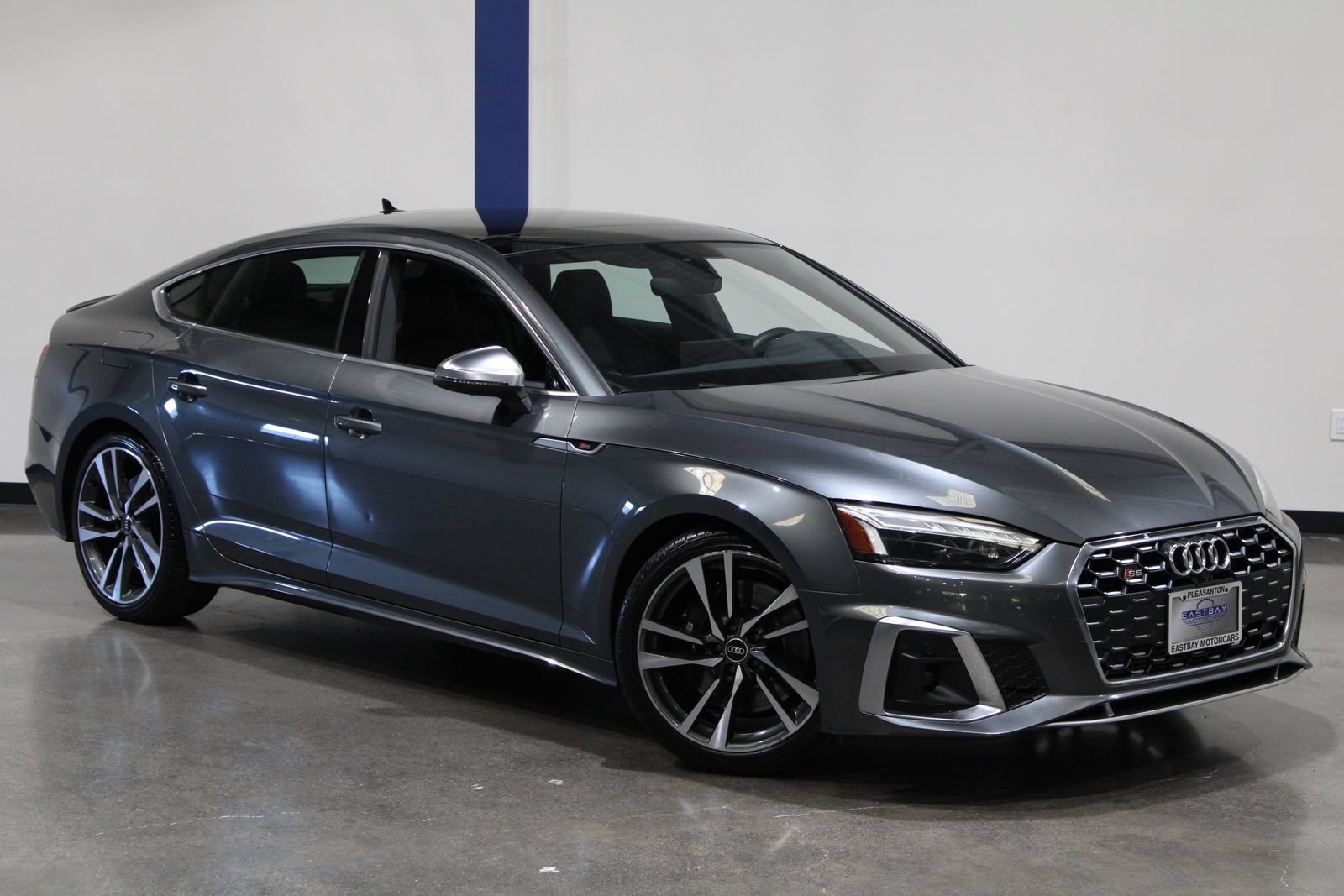 Used 2023 Audi S5 Premium Plus w/ Premium Plus Package AWD/4WD image 2