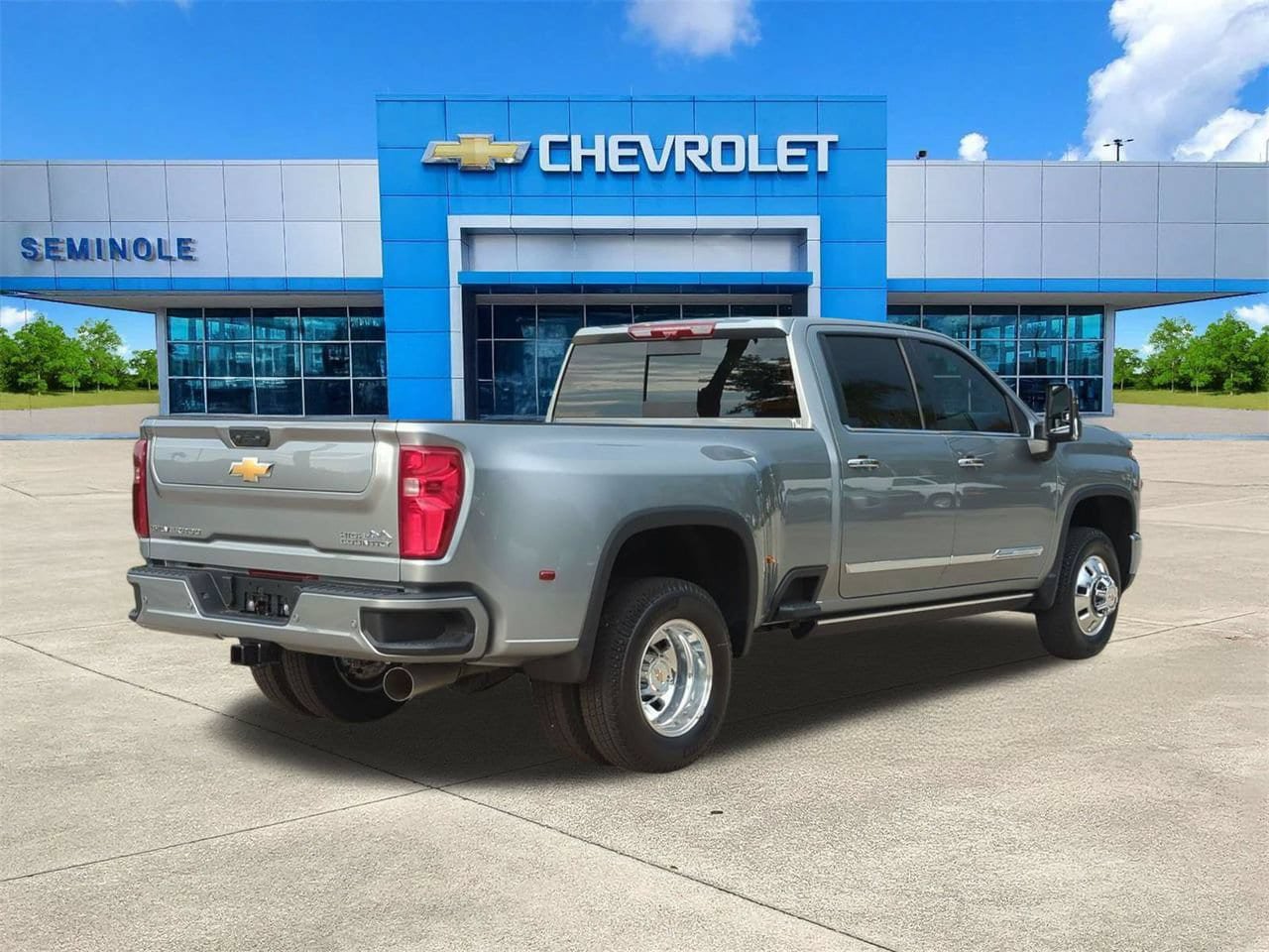 New 2026 Chevrolet Silverado 3500 High Country w/ High Country Premium Package AWD/4WD image 4