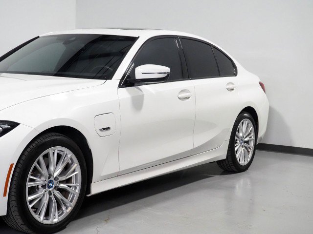Used 2023 BMW 330e w/ Premium Package image 52