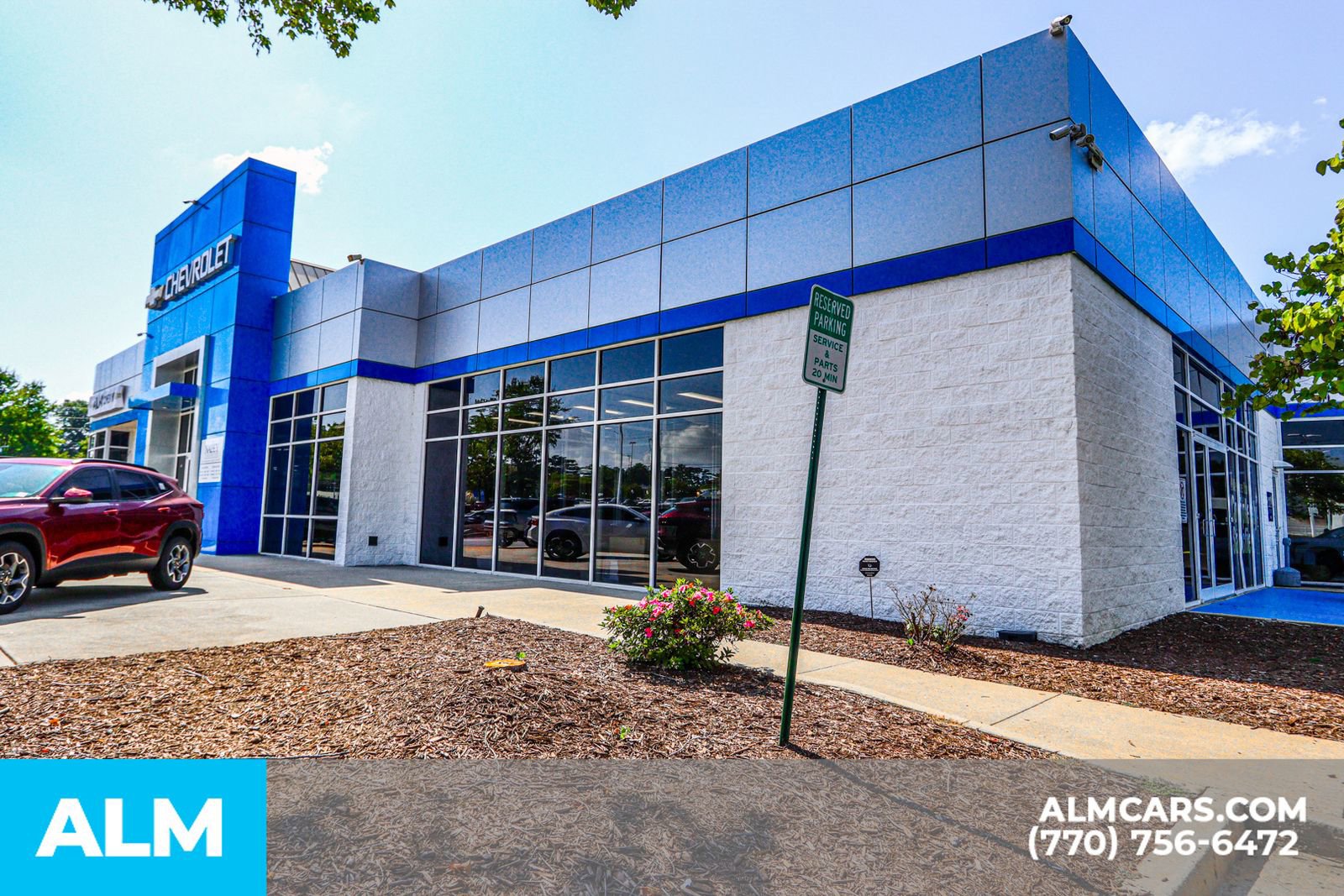 Used 2025 Chevrolet Tahoe Z71 w/ Comfort Package image 71