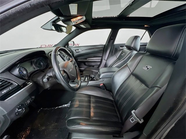 Used 2022 Chrysler 300 S image 10
