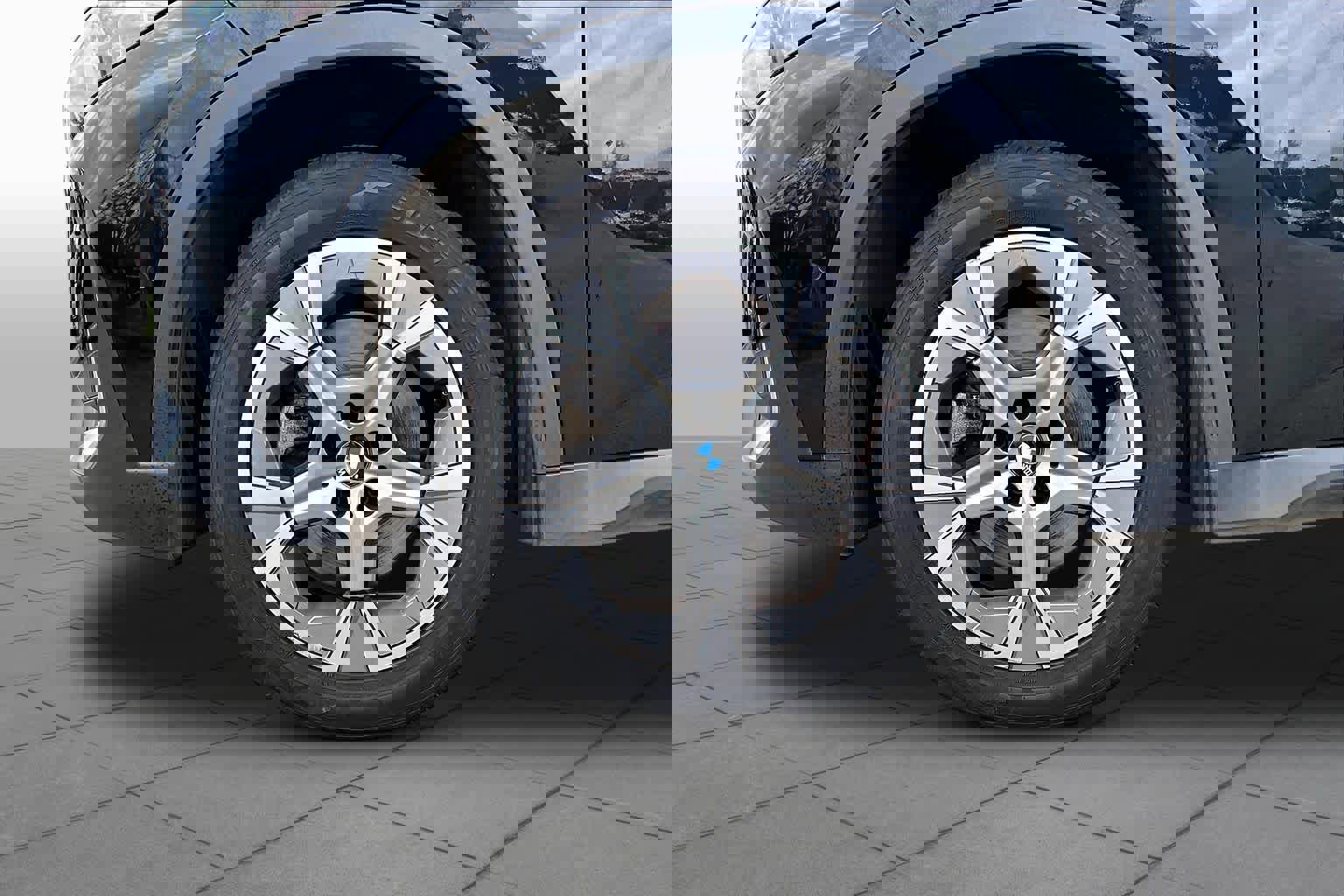 Used 2023 BMW X1 xDrive28i image 10