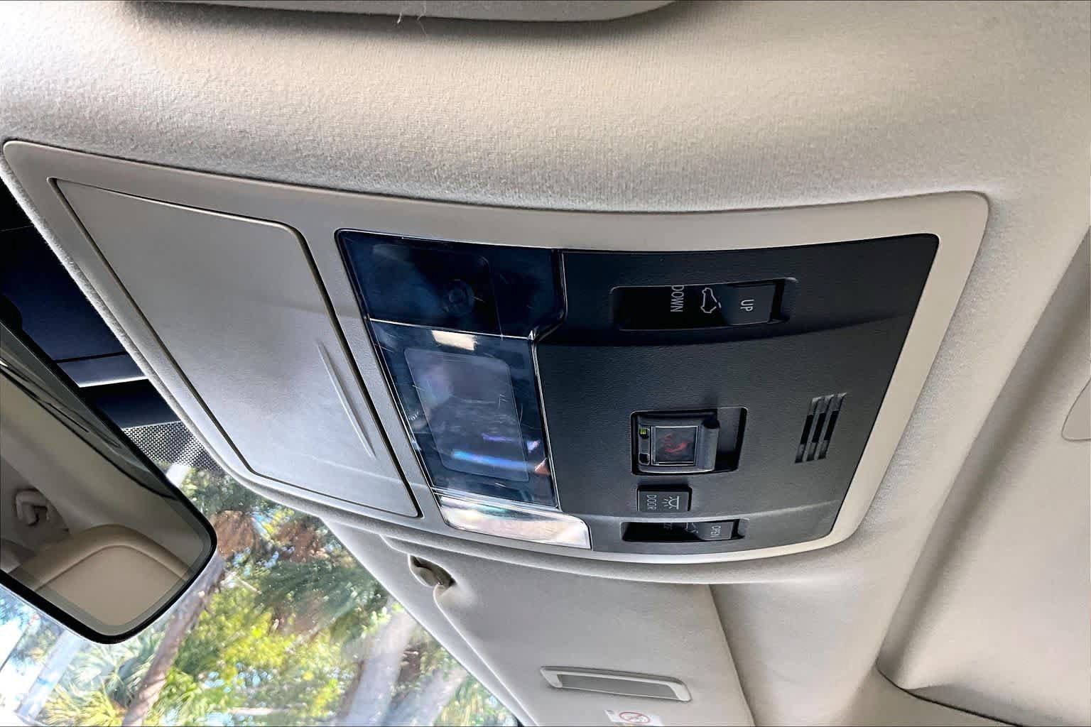 Used 2022 Lexus RX 350 FWD w/ Premium Package image 32
