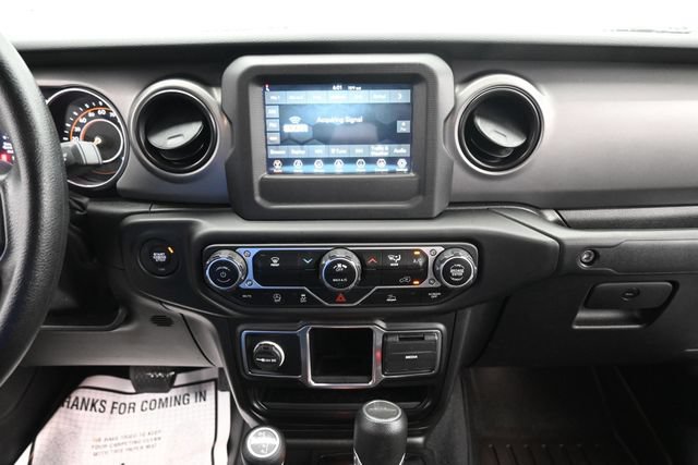 Used 2022 Jeep Gladiator Sport AWD/4WD image 15