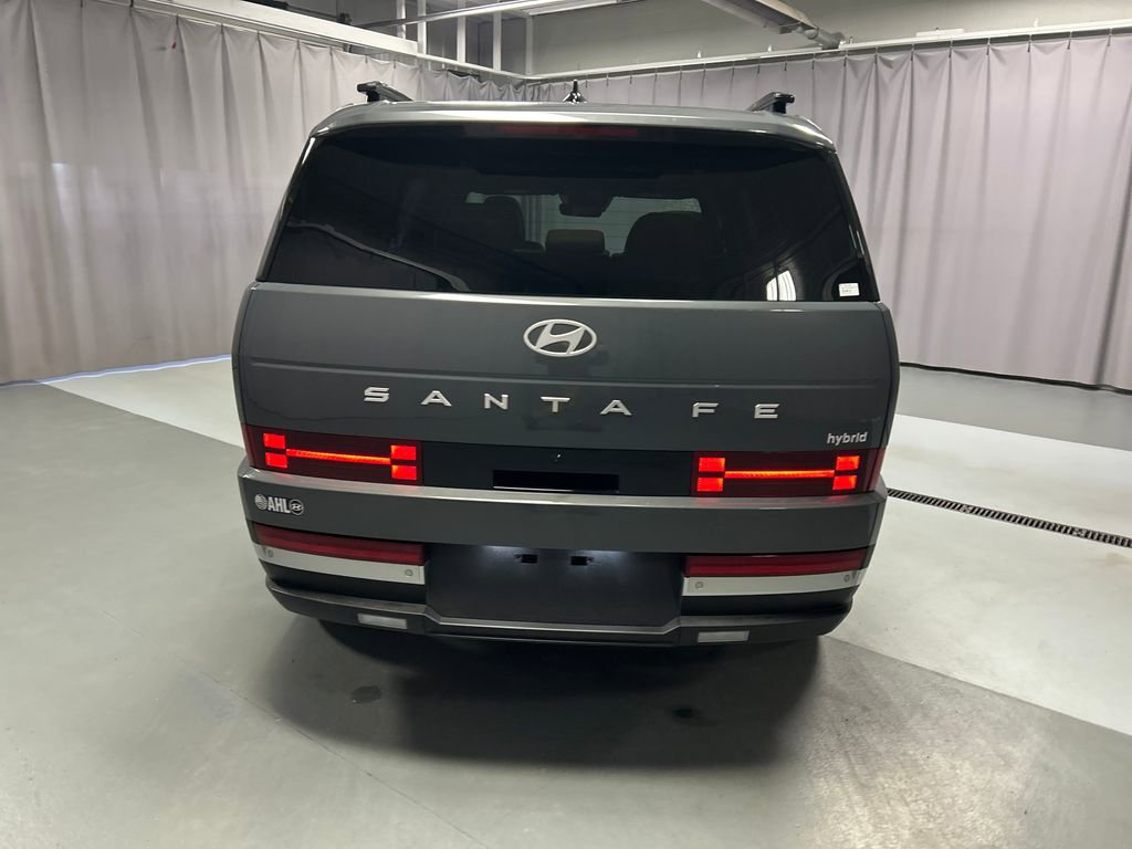 Used 2025 Hyundai Santa Fe Limited image 6