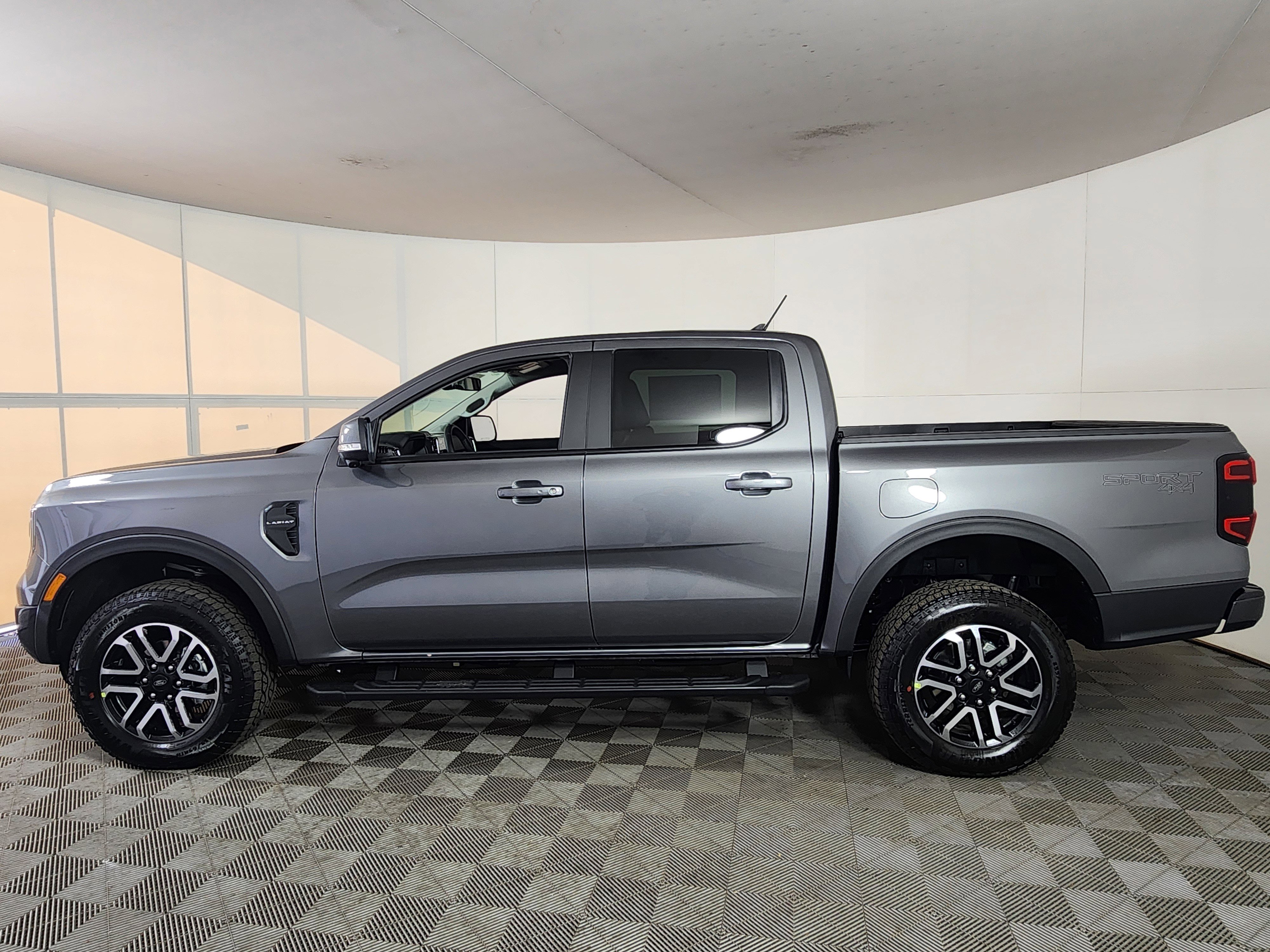 New 2025 Ford Ranger Lariat w/ Advanced Towing Package image 4
