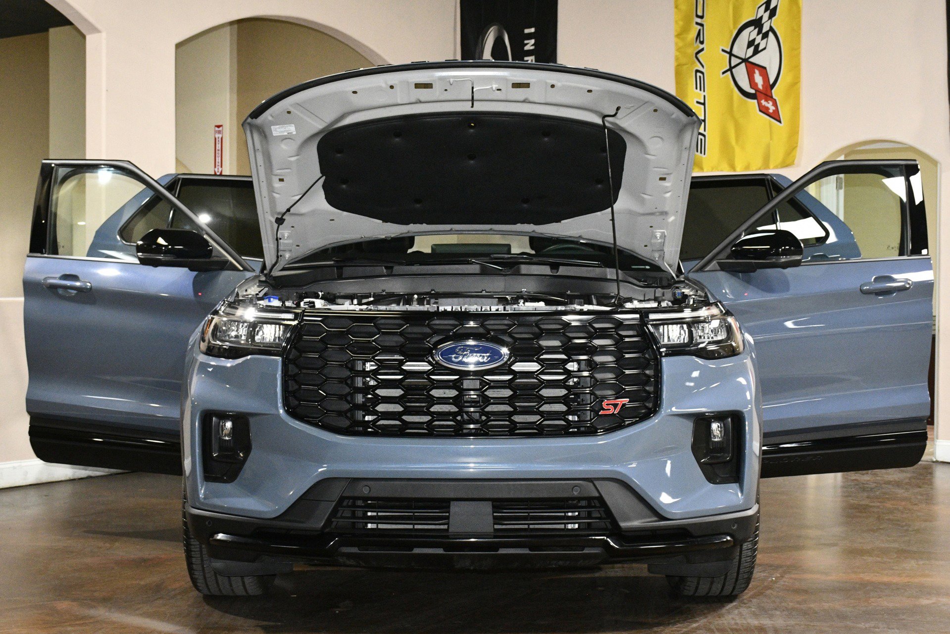 Used 2025 Ford Explorer ST w/ Sun And Sound Package image 87