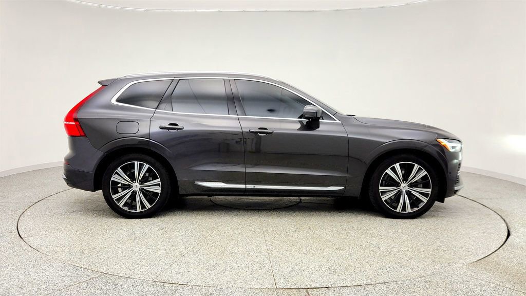 Used 2022 Volvo XC60 T8 Inscription w/ Advanced Package AWD/4WD image 4