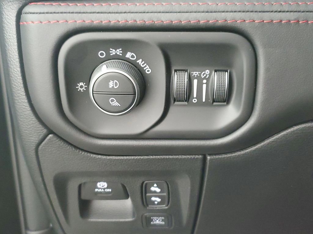 New 2026 RAM 1500 RHO image 28