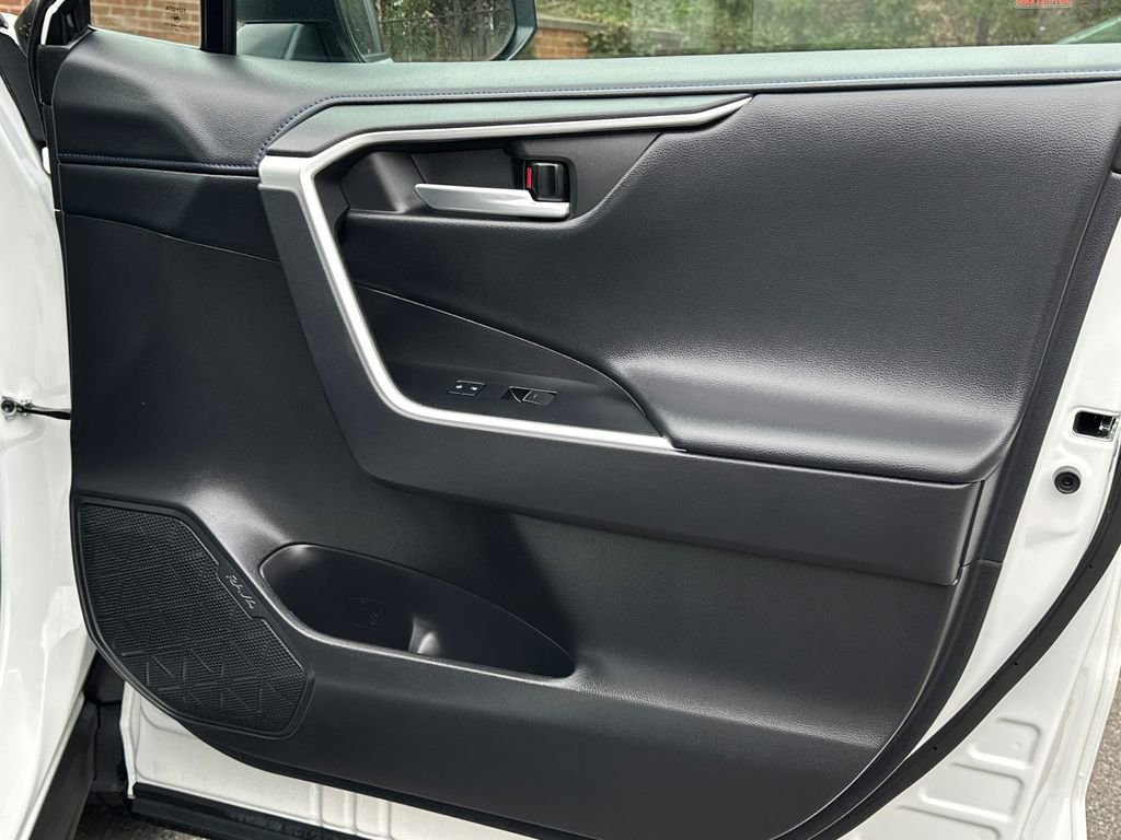 Used 2023 Toyota RAV4 XSE image 15