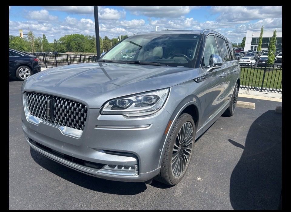 Used 2021 Lincoln Aviator Black Label w/ Dynamic Handling Package AWD/4WD image 1