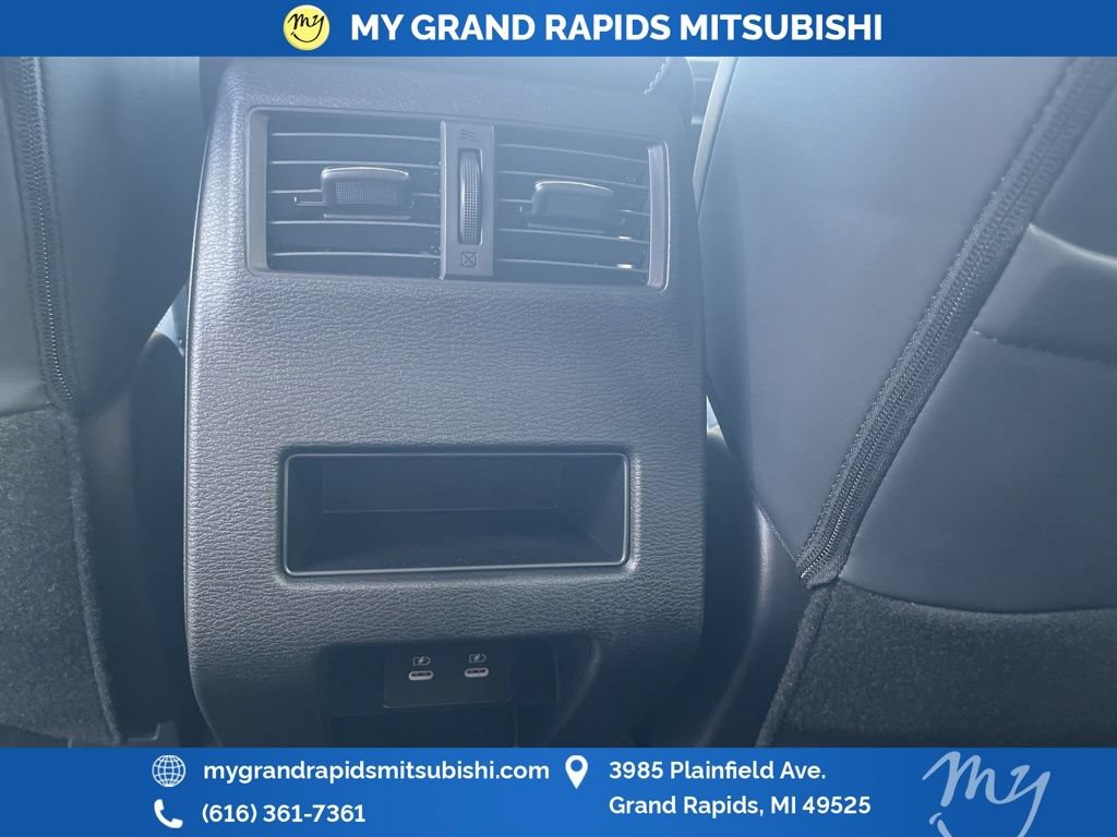 New 2026 Mitsubishi Outlander SE AWD/4WD image 22