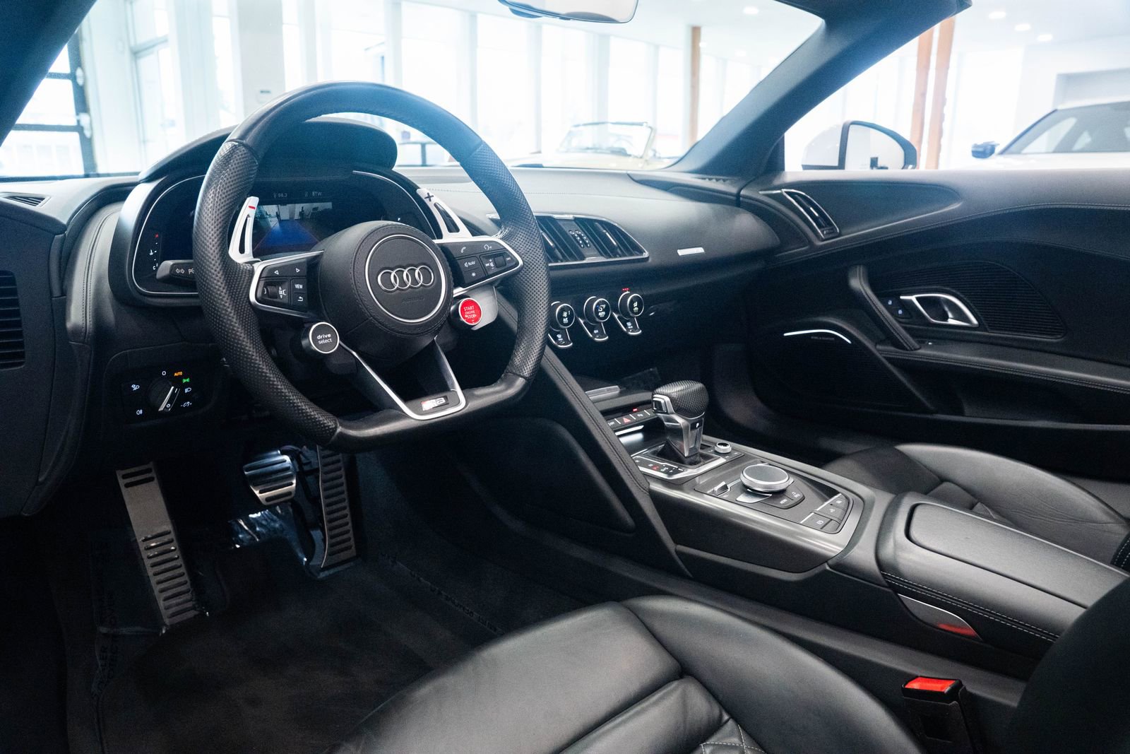 Used 2022 Audi R8 V10 w/ Premium Package image 20