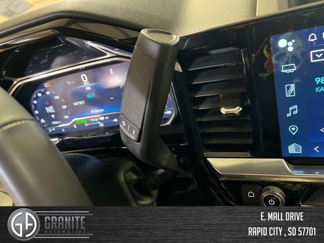 Used 2024 Chevrolet Silverado 1500 LT image 24