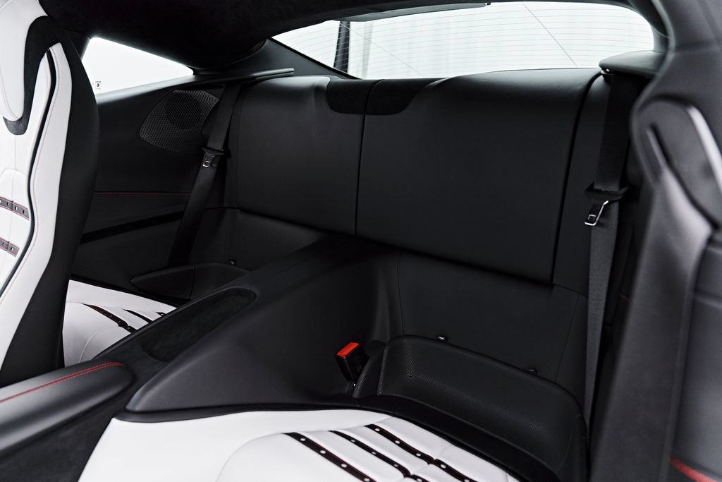 Used 2022 Ferrari Roma RWD image 56