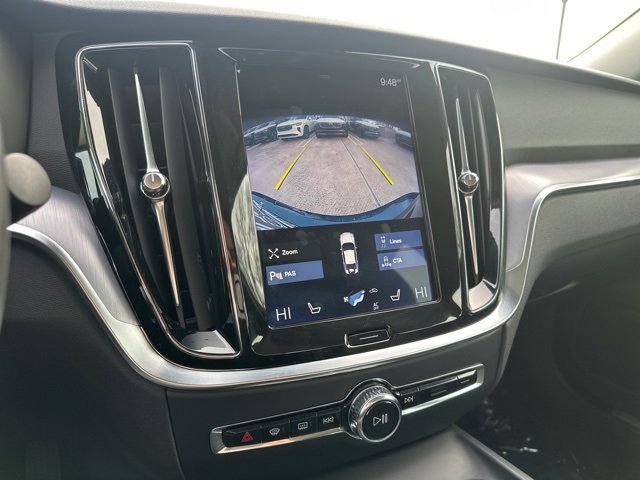Used 2019 Volvo S60 T6 Momentum w/ Multimedia Package image 23