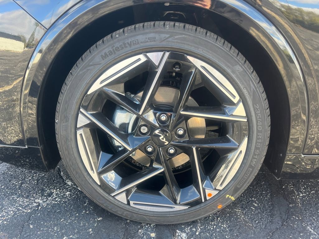 New 2025 Kia K4 GT-Line image 9