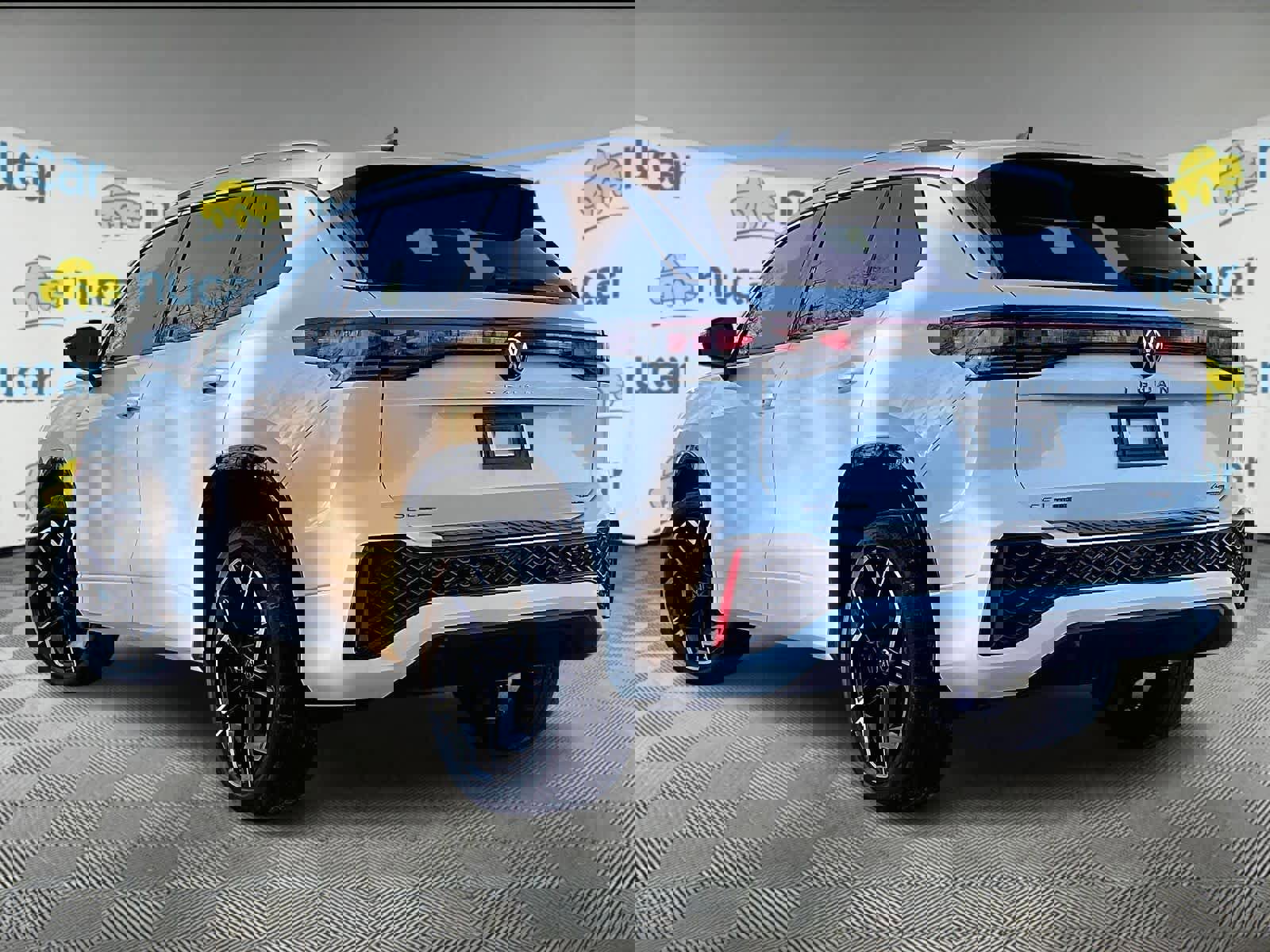 New 2026 Volkswagen Tiguan SEL R-Line image 5