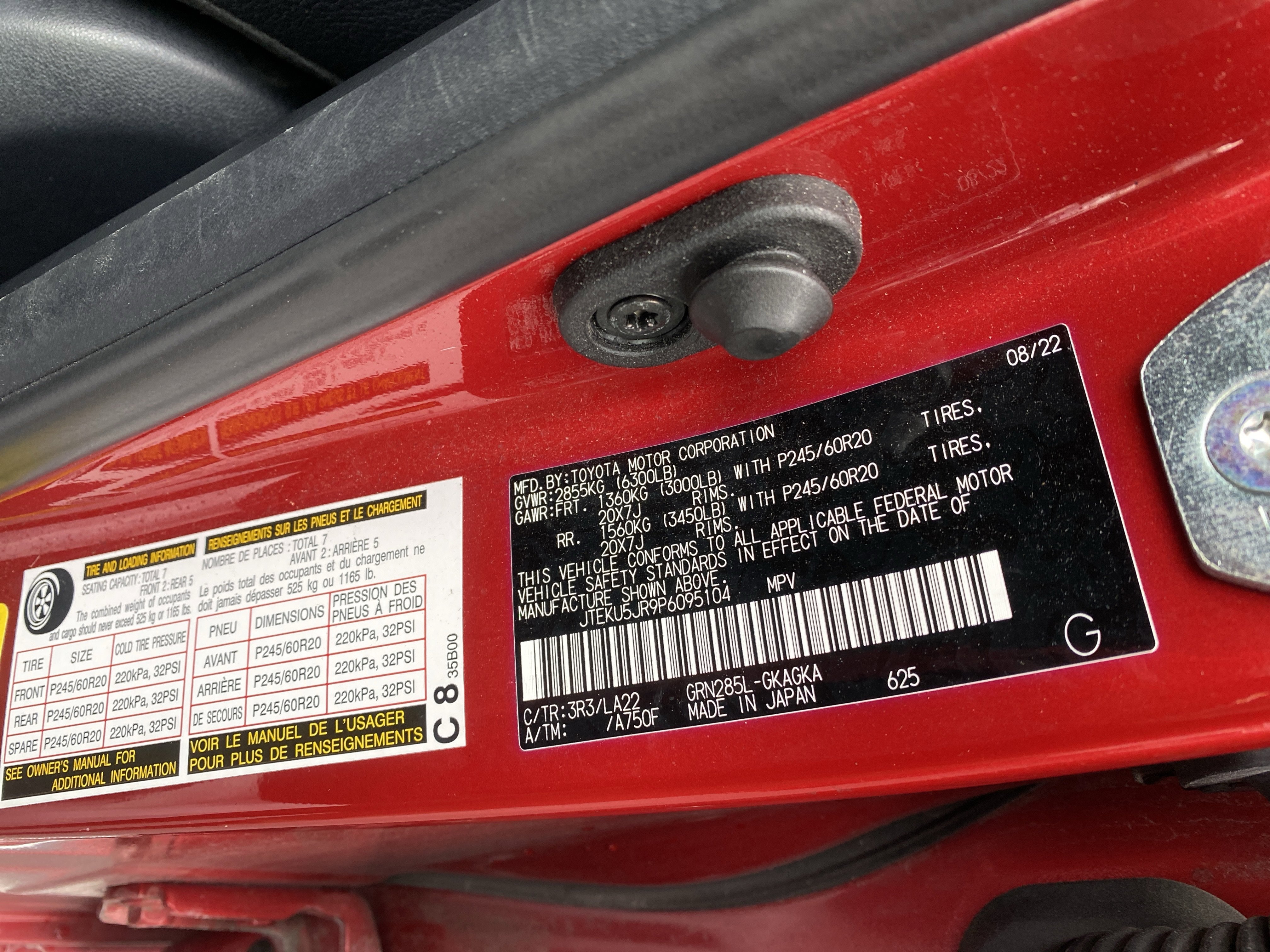 Used 2023 Toyota 4Runner Limited image 29